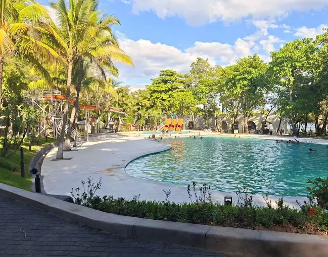 parques acuáticos en El Salvador - Apulo