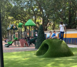 El Cafetalón in Santa Tecla, home of the Pios Family Run